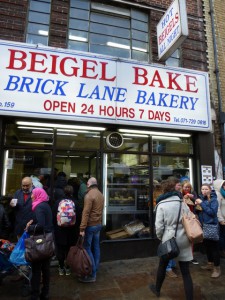 Die jüdische Bäckerei Beigel Bake in der Brick Lane - natürlich war the gentleauthor schon mal da. CC-BY-NC 4.0 Katharina Graef